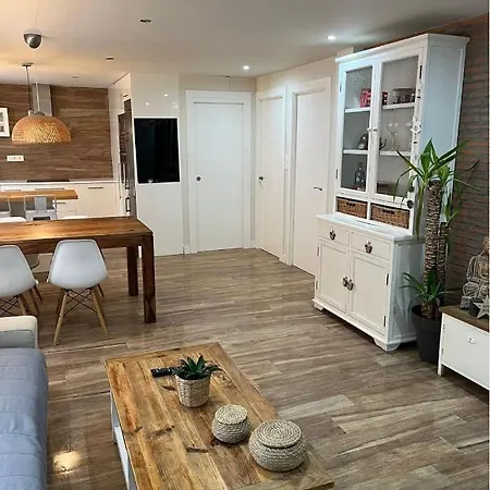 Precioso Piso Soleado Totalmente Reformado En Apartament