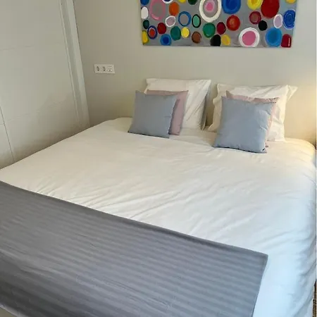 Precioso Piso Soleado Totalmente Reformado En Apartament