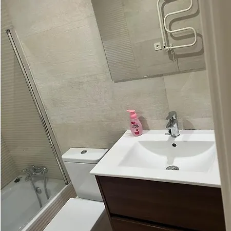 Precioso Piso Soleado Totalmente Reformado En Apartament *